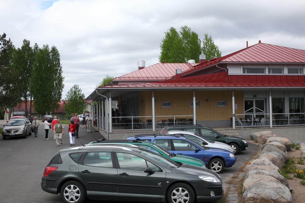 Ik Hotel & Camping Keuruu Extérieur photo